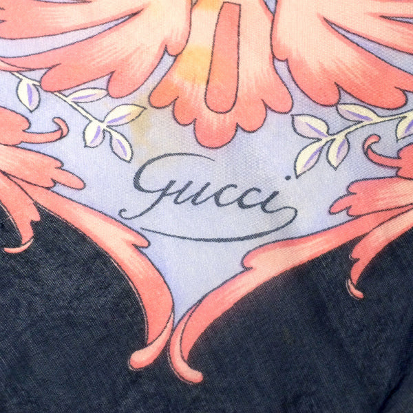OLD Gucci ＜訳あり＞フローラ 大判シルクシフォンスカーフ（紺系）