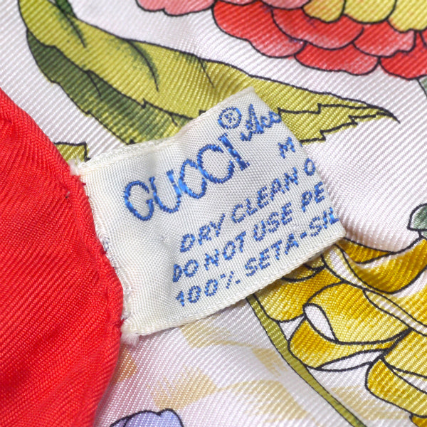 OLD Gucci　アクセコ フローラ大判シルクスカーフ（赤系）