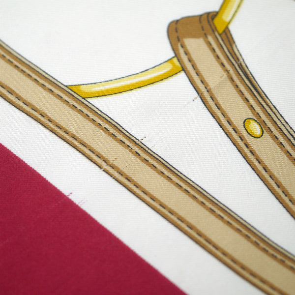 OLD Gucci サドル＆ロゼット柄 大判シルクスカーフ（赤系）