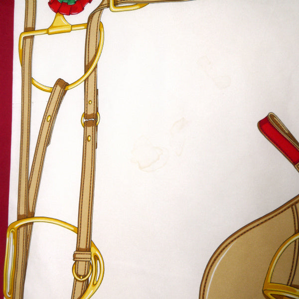 OLD Gucci サドル＆ロゼット柄 大判シルクスカーフ（赤系）