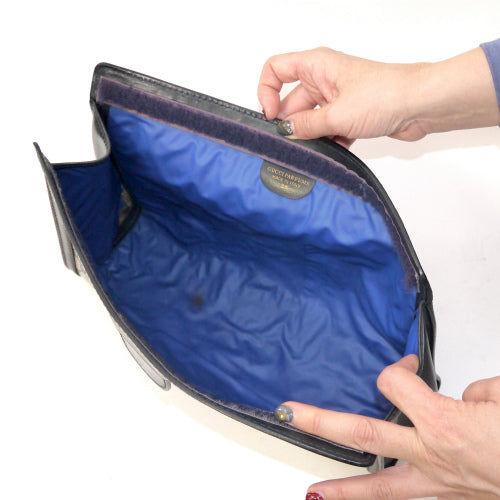 OLD Gucci ＜ 訳あり＞クラッチバッグ（青）