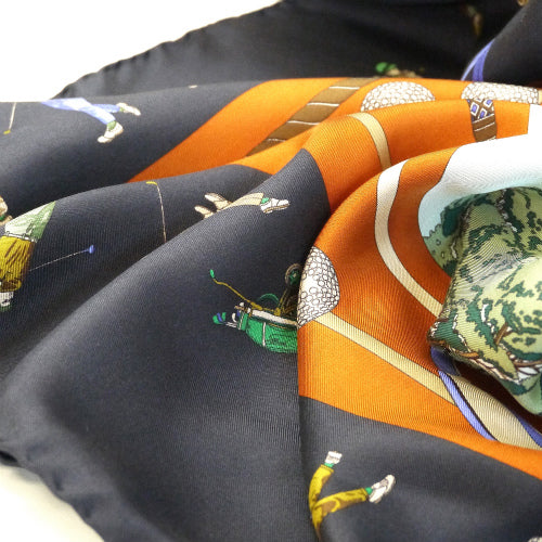 OLD Gucci  シルクスカーフ（紺ゴルフ柄 ）