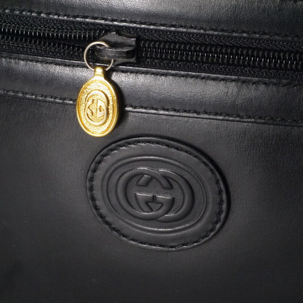 OLD Gucci 総革ワンショルダー（黒）