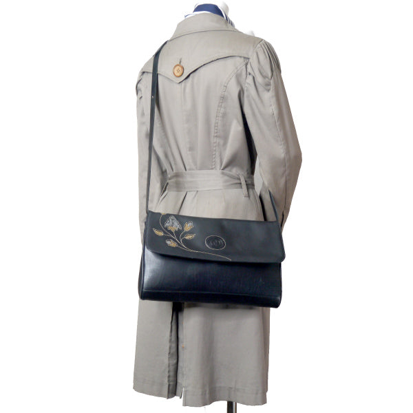 OLD Gucci 総革ワンショルダー（黒）パッチワーク入り