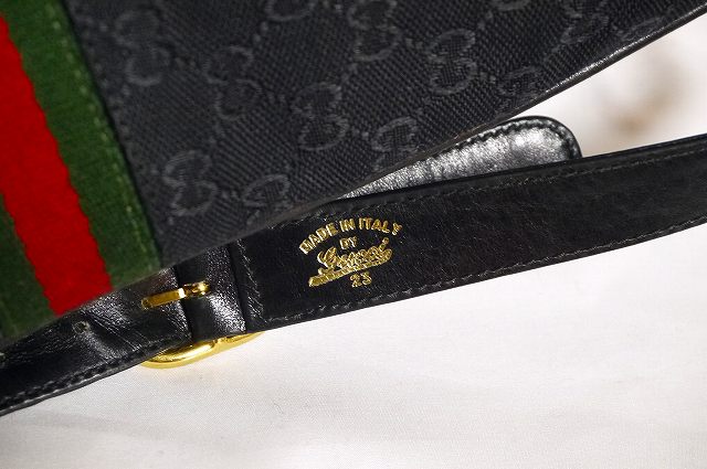 OLD Gucci 　G金具バケツ型ショルダー（黒キャンパス）