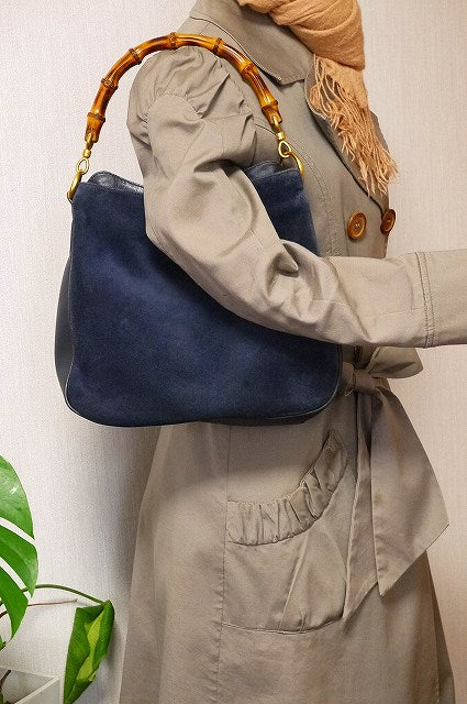 OLD Gucci ＜訳アリ＞スエードバンブーバッグ（紺）