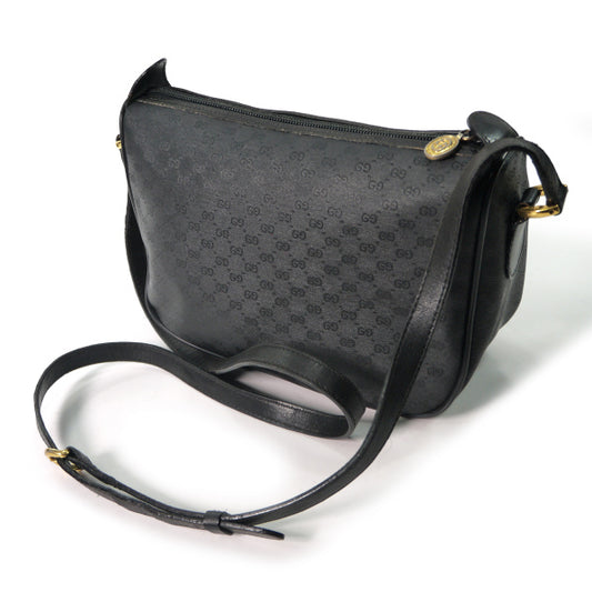 OLD Gucci 半月型ショルダー（黒）