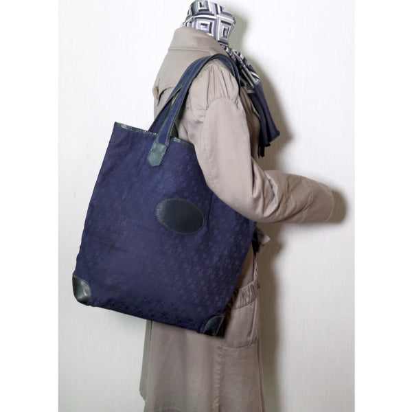 OLD Gucci 激レア！ビット柄ジャガードトートバッグ（紺）