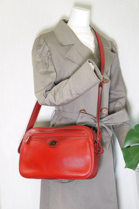 OLD Gucci 赤　大型ショルダー