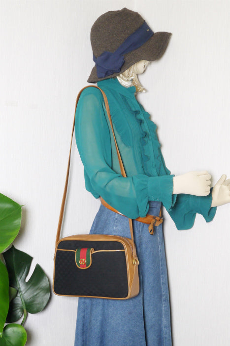 OLD Gucci マイクロGGワンショルダー（黒×キャメル）
