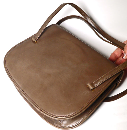 OLD Gucci　＜訳アリ＞総皮３層式ハンドバッグ(モカ)