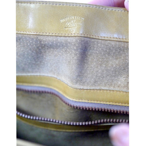 OLD Gucci 型押しレザー半円バッグ（イエローベージュ）