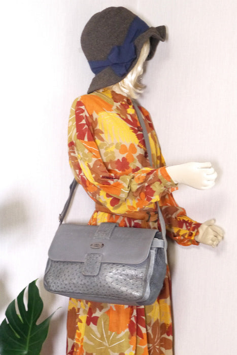 OLD Gucci レア！オーストリッチ×シャーク総皮ショルダー（グレー）