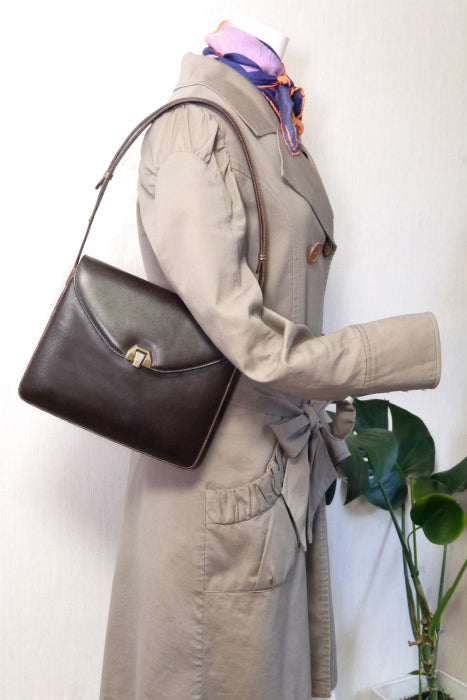 OLD Gucci　リザード×総革ショルダー (濃茶)