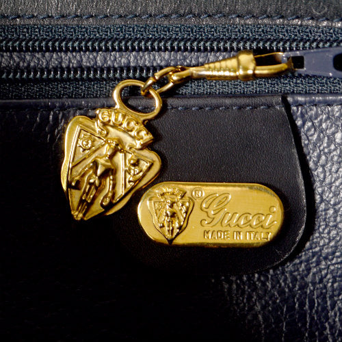 OLD Gucci　黒総革3層式ハンドバッグ（黒）