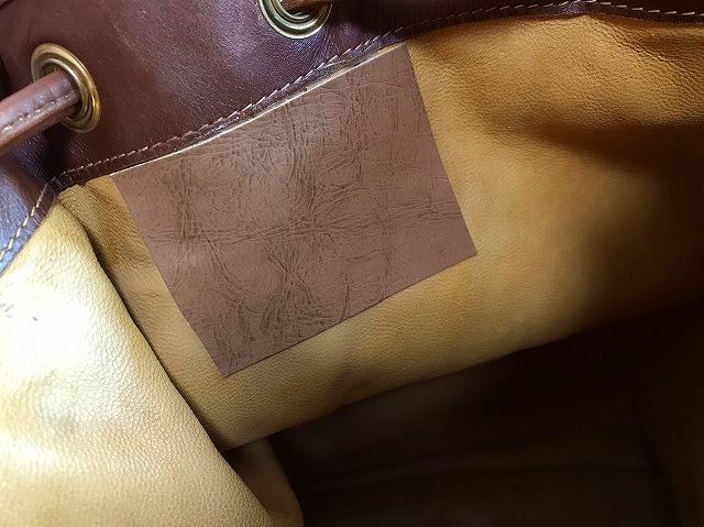 OLD Gucci 大型巾着ショルダー（総革・茶）