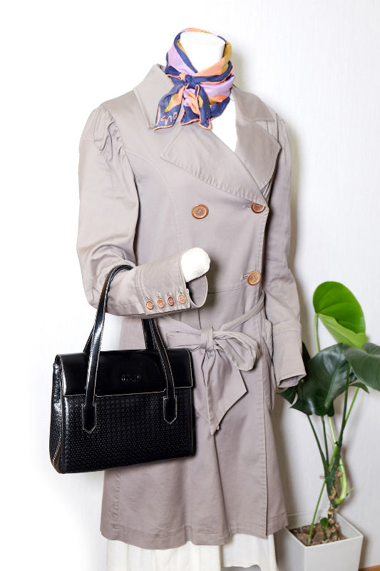 OLD Gucci　総革パテント　GG型押しハンドバッグ（黒）