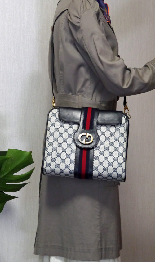 OLD Gucci 70sインターロッキングGGショルダー（青）