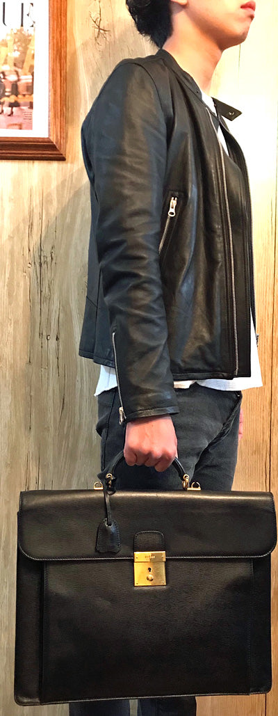 OLD Gucci ショルダー付きブリーフケース（黒）