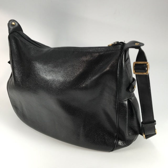 OLD Gucci シンプルGGマーク総革大型ショルダー（黒）