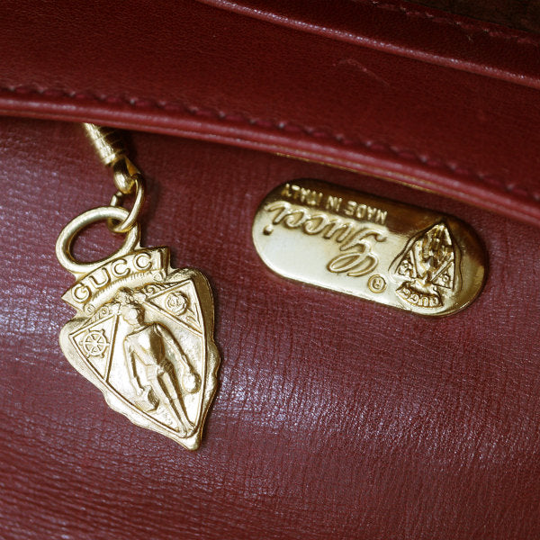 OLD Gucci 総革２層式ラウンドショルダー(赤)