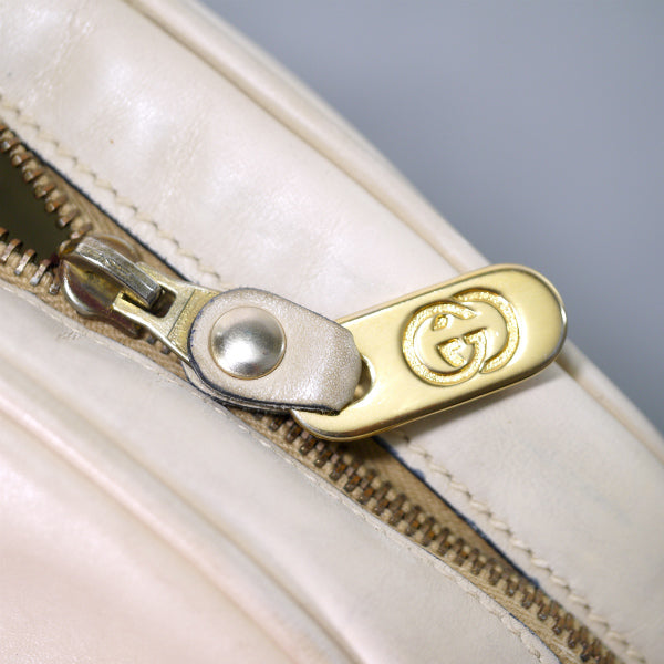 OLD Gucci　総革UFOショルダーバッグ（オフホワイト)