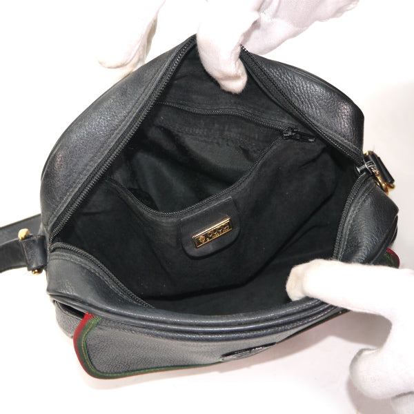 OLD Gucci　型押しレザー斜めがけポシェット（黒）