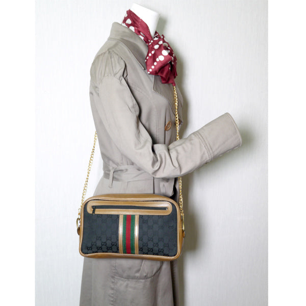OLD Gucci チェーンクラッチ横長ショルダー（黒）