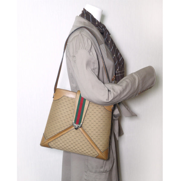 OLD Gucci マイクロGGジャガード セミショルダー（キャメル）