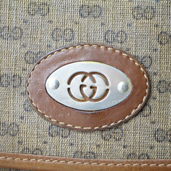 OLD Gucci マイクロGG 2層ミニポシェット（茶）