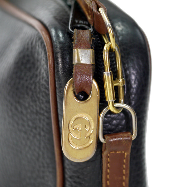 OLD Gucci　型押しレザー2WAYポーチバッグ（黒）