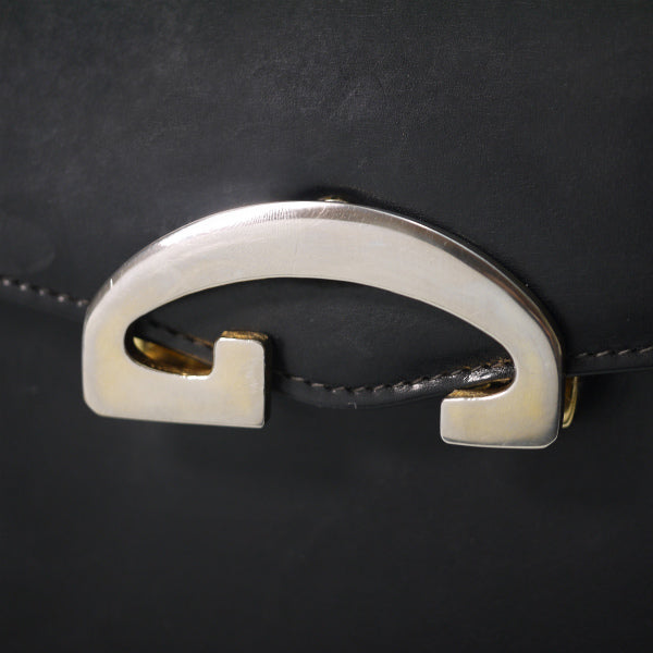 OLD Gucci スクエア総革G金具ショルダ−（黒）