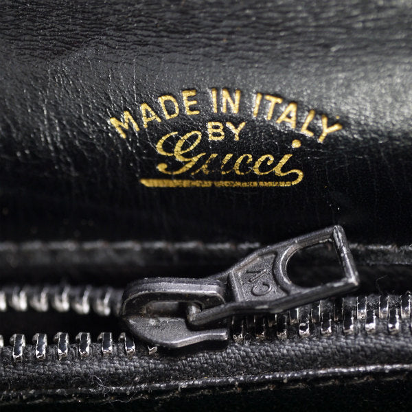 OLD Gucci スクエア総革G金具ショルダ−（黒）