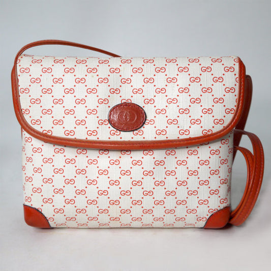 OLD Gucci レア！マイクロGGミニポシェット（赤）