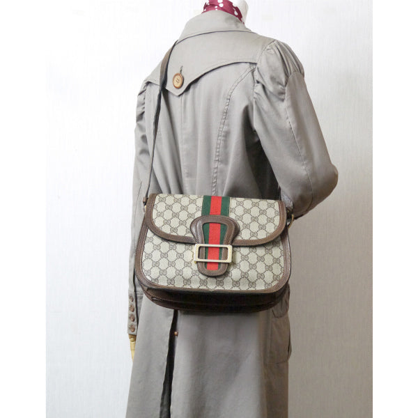 OLD Gucci　差し込みフラップ2層式シェリーショルダー（茶）