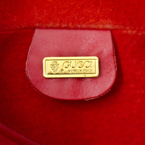 OLD Gucci 2WAY型押しレザー半円バッグ（赤）