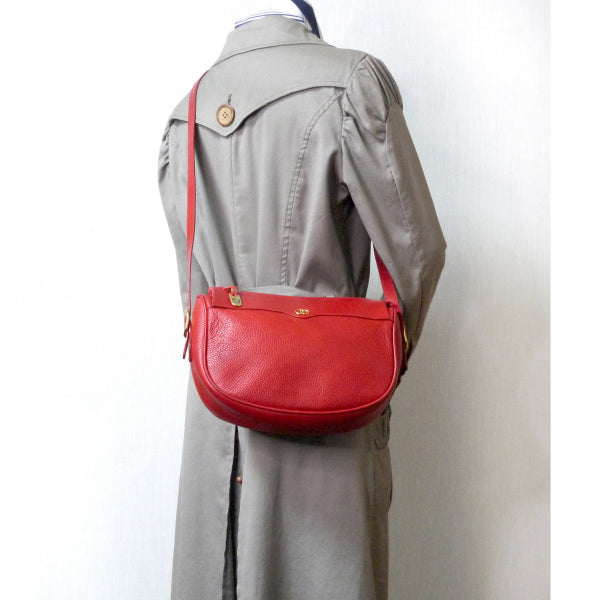 OLD Gucci 2WAY型押しレザー半円バッグ（赤）