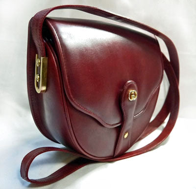 OLD Gucci 半円ポシェット（ワイン）