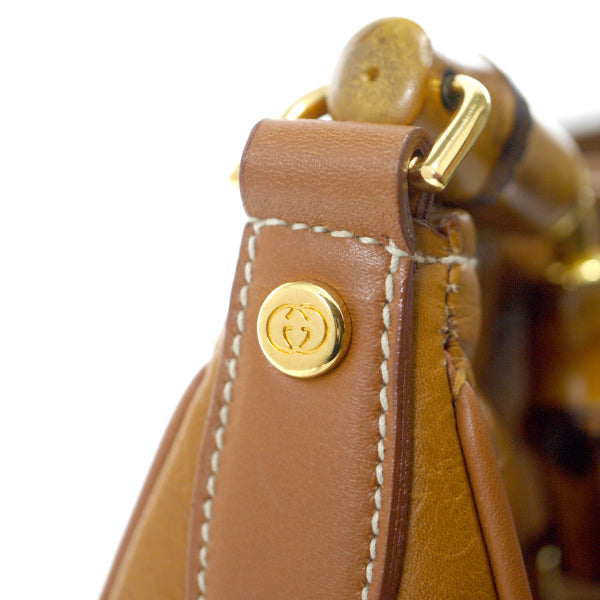 OLD Gucci　花柄エンボス加工A4レザーショルダー（キャメル）