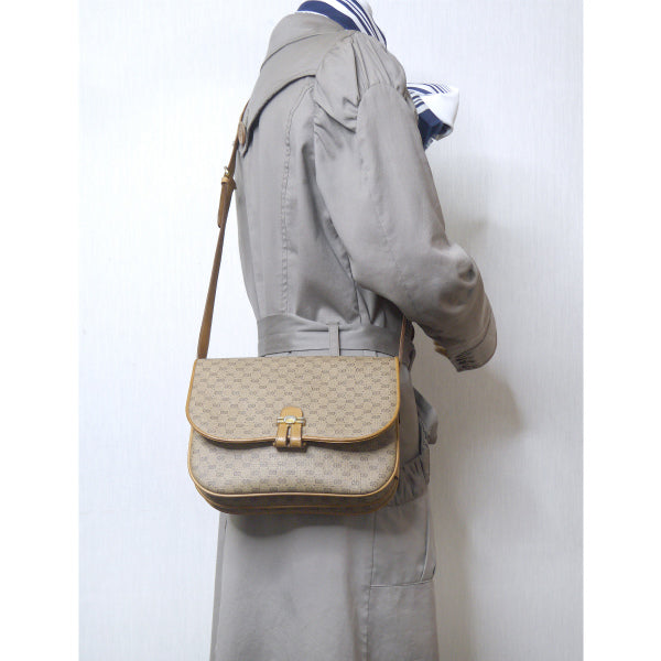 OLD Gucci マイクロGG 3層ショルダー（キャメル）