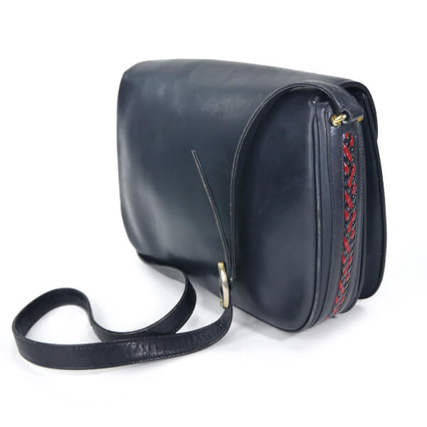OLD Gucci サイド編み込みライン総革ショルダー（黒）