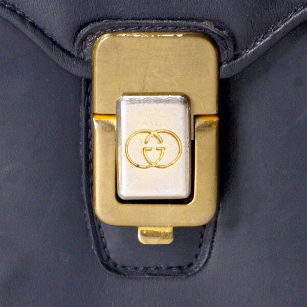 OLD Gucci サイド編み込みライン総革ショルダー（黒）
