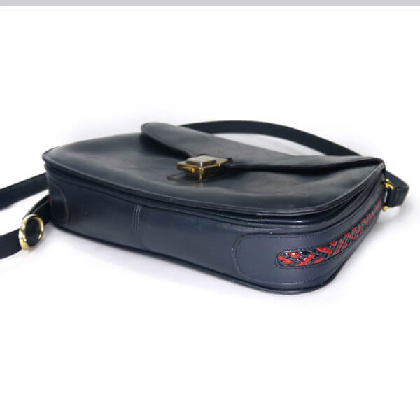 OLD Gucci サイド編み込みライン総革ショルダー（黒）