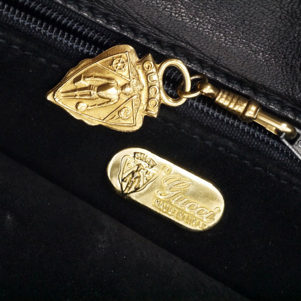 OLD Gucci　クロコフラップ総革ショルダー （黒）