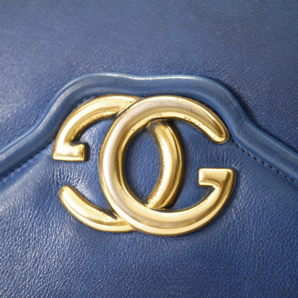 OLD Gucci　激レア!!70sGG金具レザーショルダー（青）