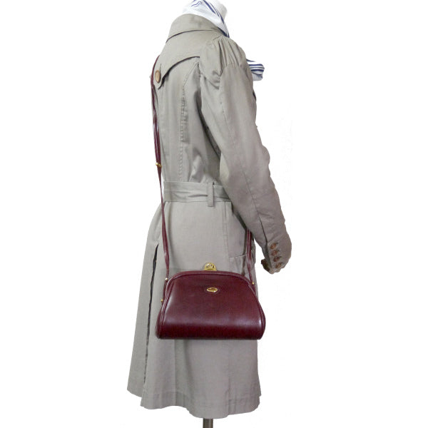OLD Gucci　70s筆記体ロゴ がま口ミニショルダー（ボルドー）