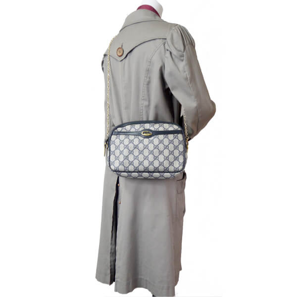 OLD Gucci　70s!筆記体ロゴ チェーンポシェット（青）