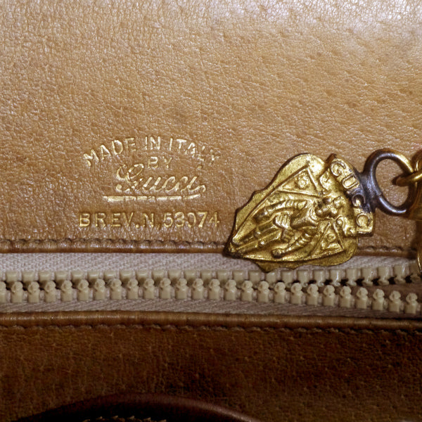 OLD Gucci　激レア!!ビット金具レザーシェリーショルダー（飴色）