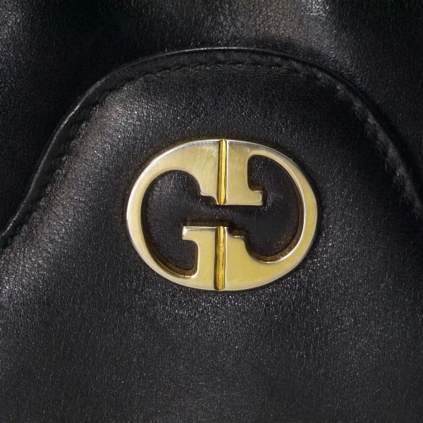 OLD Gucci　GGロゴプレート2WAYバッグ（黒）