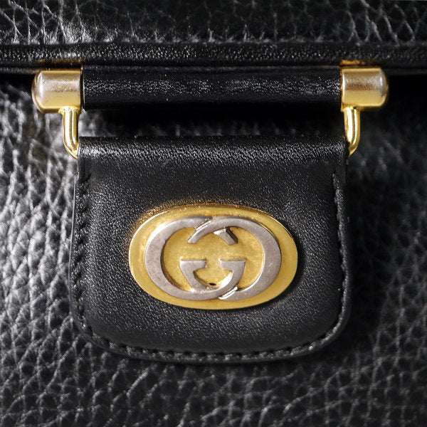OLD Gucci 型押しポシェット（黒）